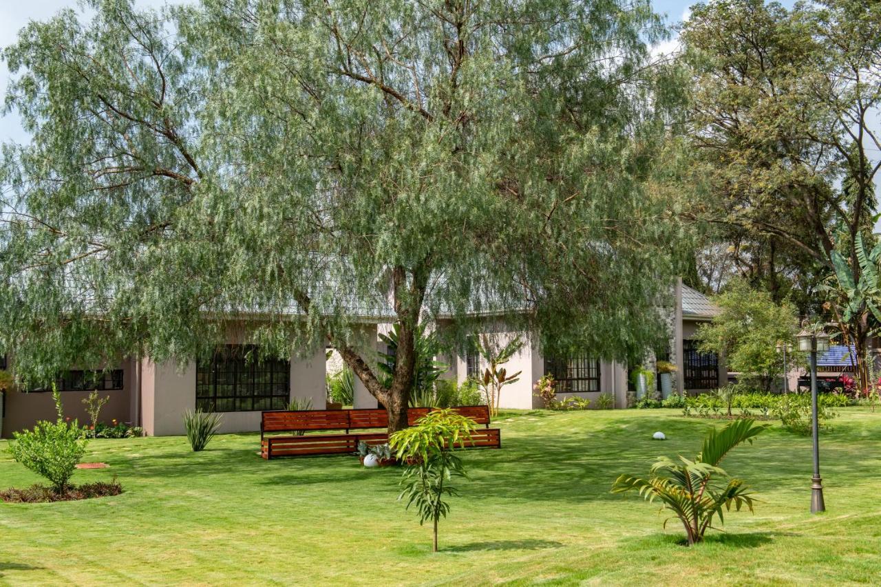 Kinga Homes Boutique Hotel Моши Екстериор снимка