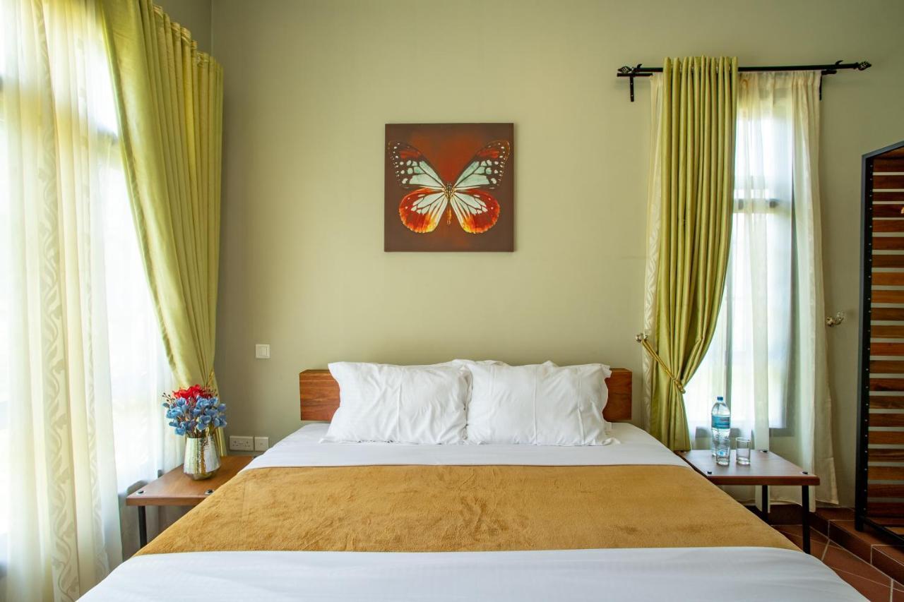 Kinga Homes Boutique Hotel Моши Екстериор снимка