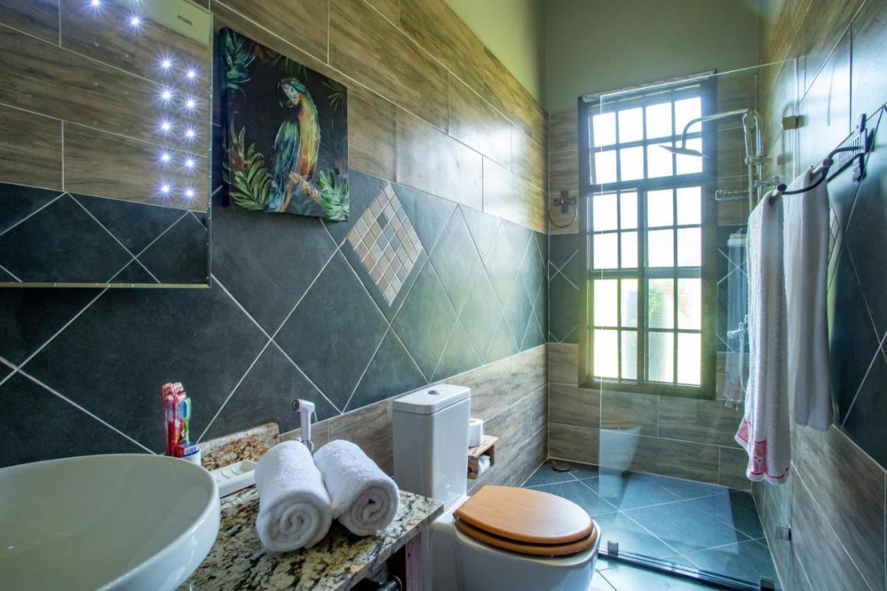 Kinga Homes Boutique Hotel Моши Екстериор снимка